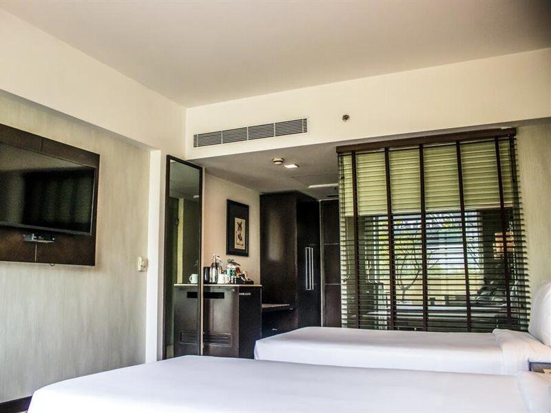 Radisson Hotel Sector 29 Gurugram Gurgaon Bagian luar foto