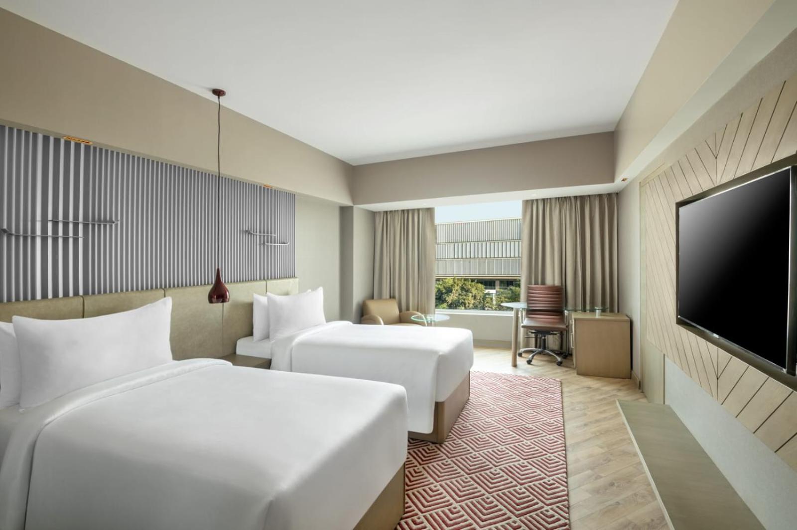 Radisson Hotel Sector 29 Gurugram Gurgaon Bagian luar foto
