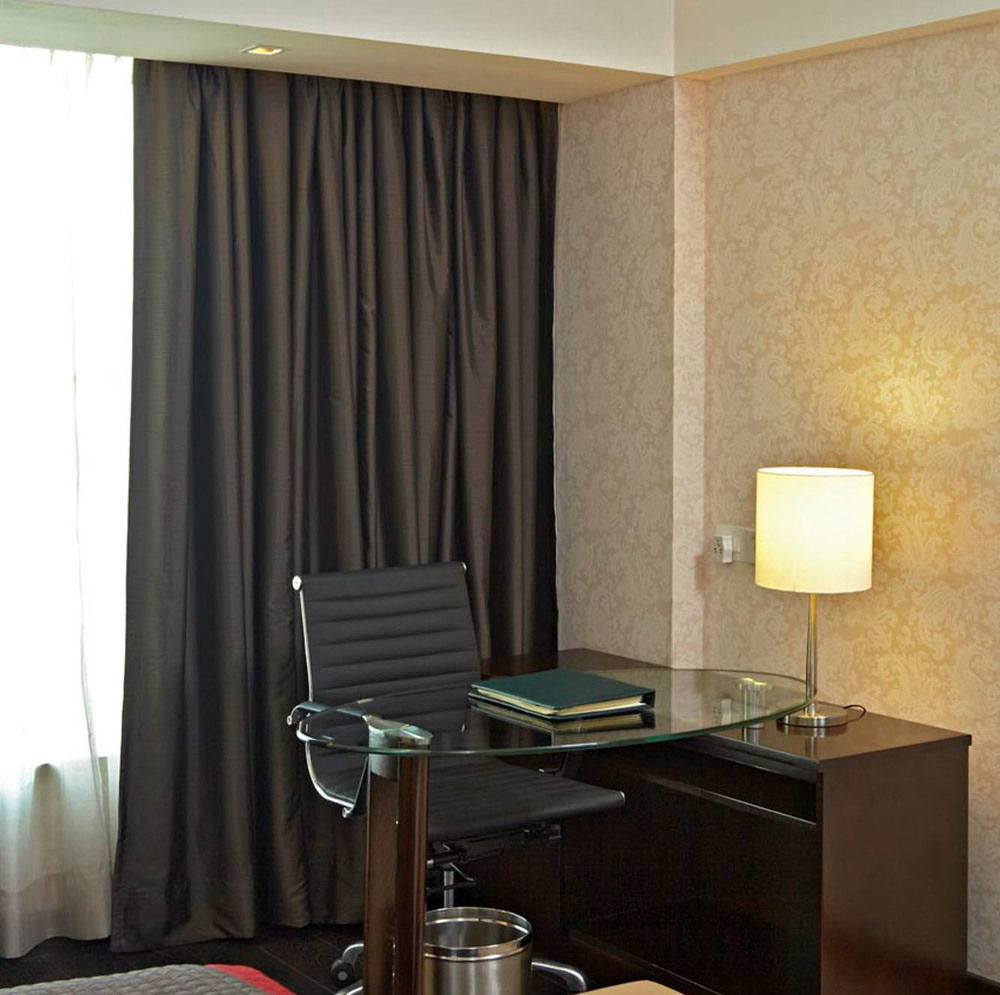 Radisson Hotel Sector 29 Gurugram Gurgaon Bagian luar foto